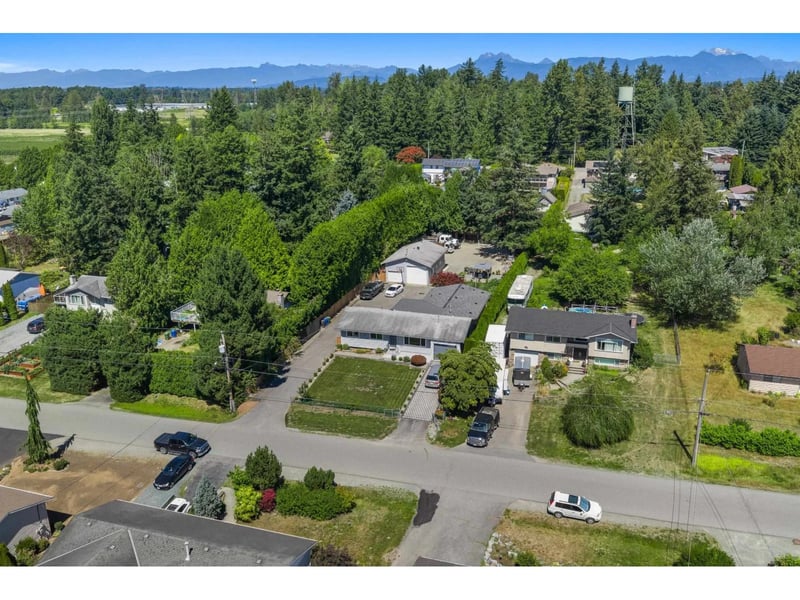 29289 SUNVALLEY Crescent, Abbotsford, British Columbia, V4X1J1, Abbotsford, British Columbia — photo 1 of 5