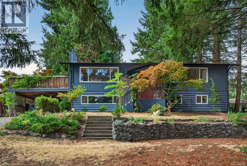 2686 Morningstar Road, Shawnigan Lake, British Columbia, V8H2G5, Shawnigan Lake, British Columbia — photo 1 of 5