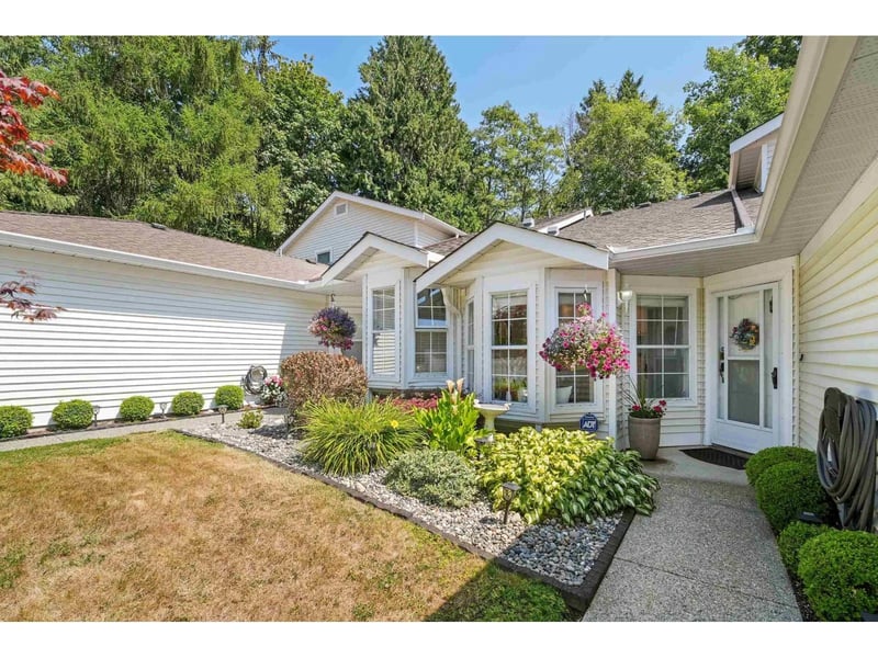#21 6537 138 Street, Surrey, British Columbia, V3W0C3, Surrey, British Columbia — photo 1 of 5