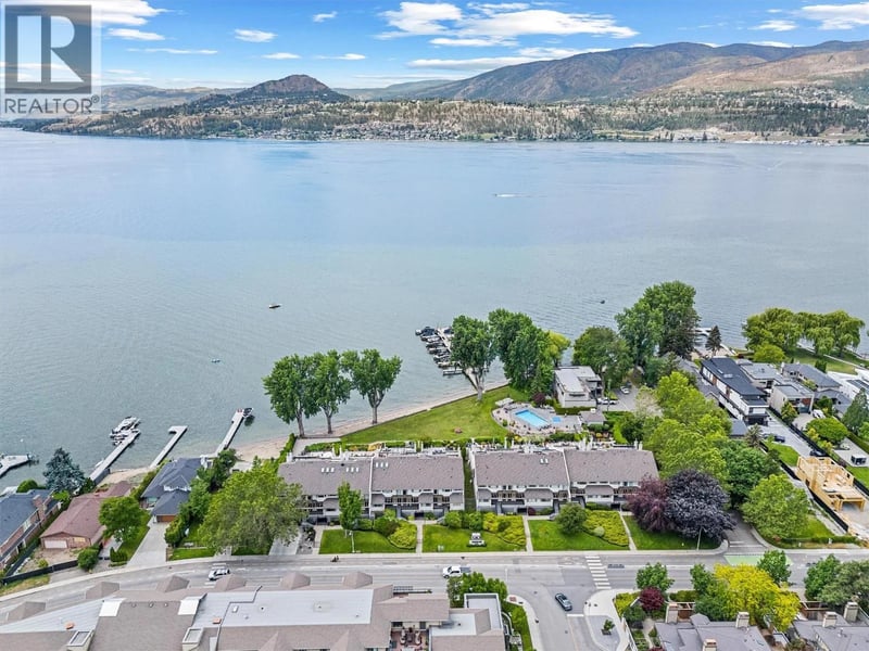 #202 2900 Abbott Street, Kelowna, British Columbia, V1Y1G6, Kelowna, British Columbia — photo 1 of 5