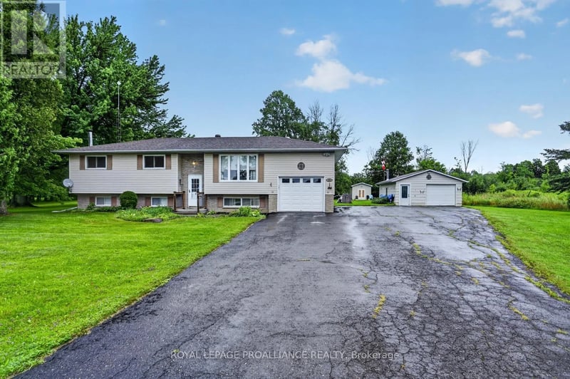 3201 Rocky Road, Augusta, Ontario, K6V5T1, Augusta, Ontario — photo 1 of 5