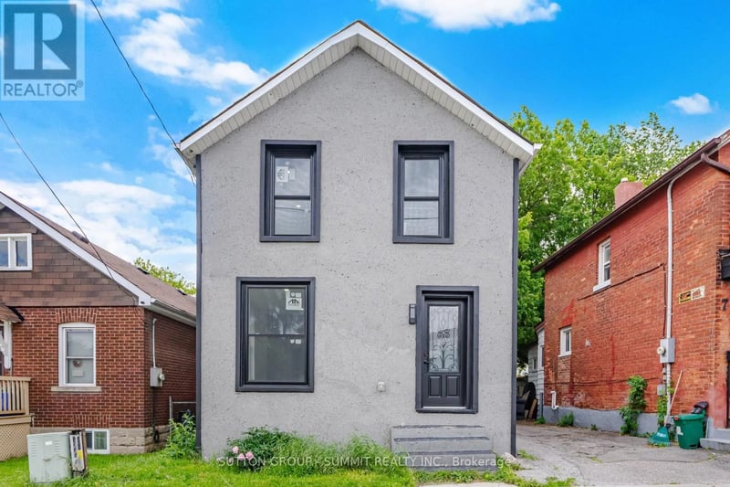 11 MAPLE Street, Oshawa (Central), Ontario, L1H2L6, Oshawa (Central), Ontario — photo 1 of 5