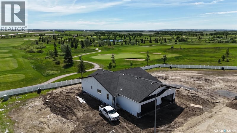 858 DeLaet BAY, Warman, Saskatchewan, S0K4S0, Warman, Saskatchewan — photo 1 of 5