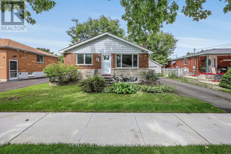 73 Kulpin Avenue, Bradford West Gwillimbury (Bradford), Ontario, L3Z1T6, Bradford West Gwillimbury (Bradford), Ontario — photo 1 of 5