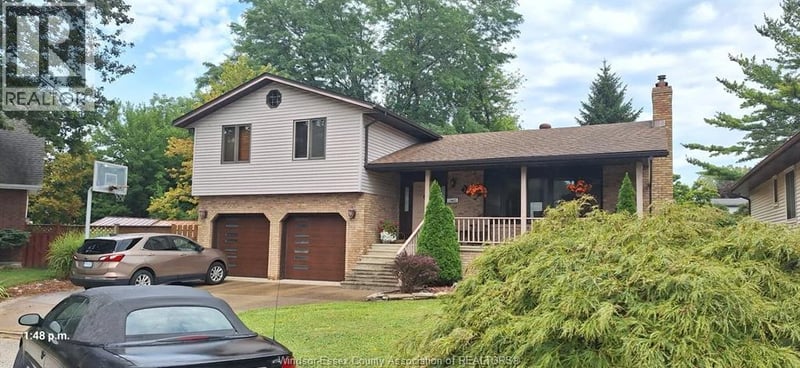 1537 ROSATI, LaSalle, Ontario, N9J2Z7, LaSalle, Ontario — photo 1 of 5