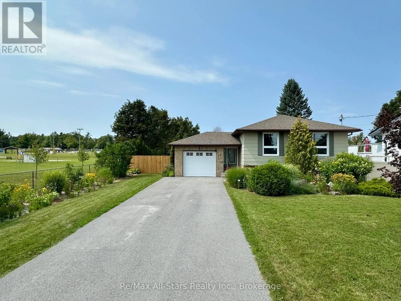 59 Jane Street, Kawartha Lakes (Bobcaygeon), Ontario, K0M1A0, Kawartha Lakes (Bobcaygeon), Ontario — photo 1 of 5