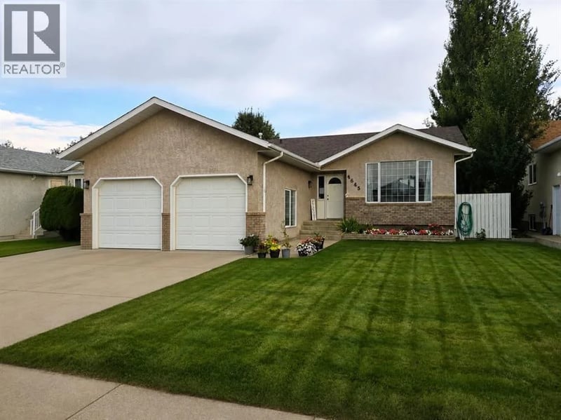 4645 Majestic Place, Taber, Alberta, T1G1E3, Taber, Alberta — photo 1 of 5