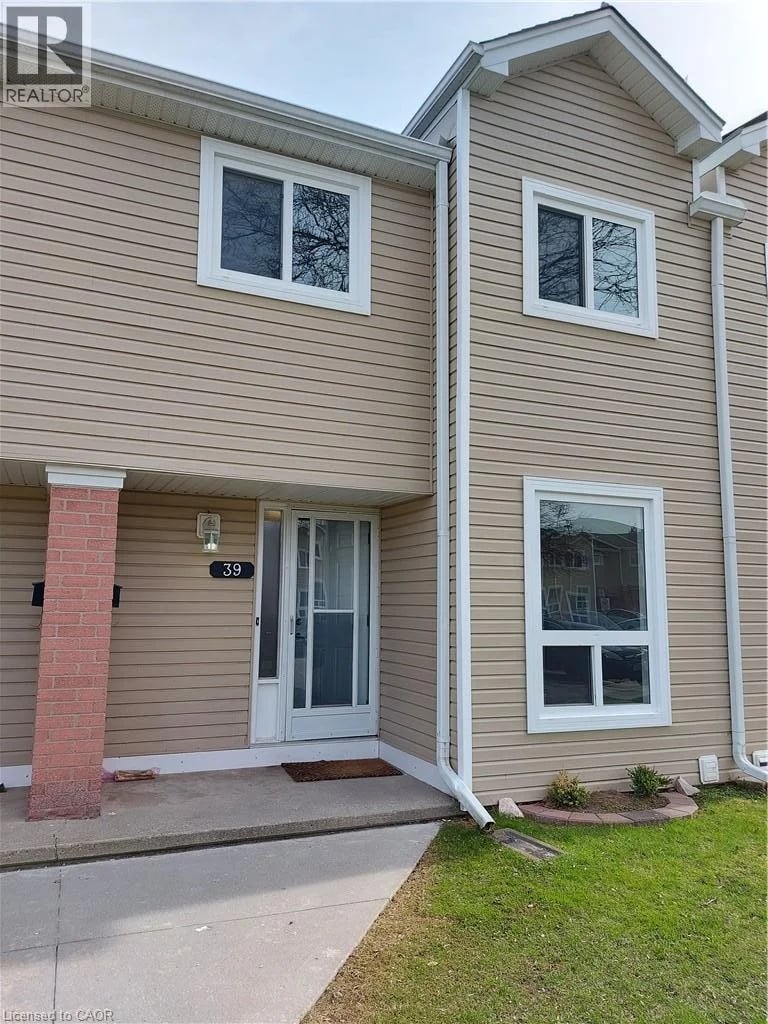 #39 160 RITTENHOUSE Road, Kitchener, Ontario, N2E3M4, Kitchener, Ontario — photo 1 of 5
