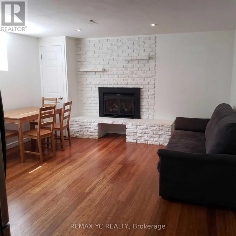 #Bsmt 12 Monarchwood Crescent, Toronto (Parkwoods-Donalda), Ontario, M3A1H4, Toronto (Parkwoods-Donalda), Ontario — photo 1 of 5
