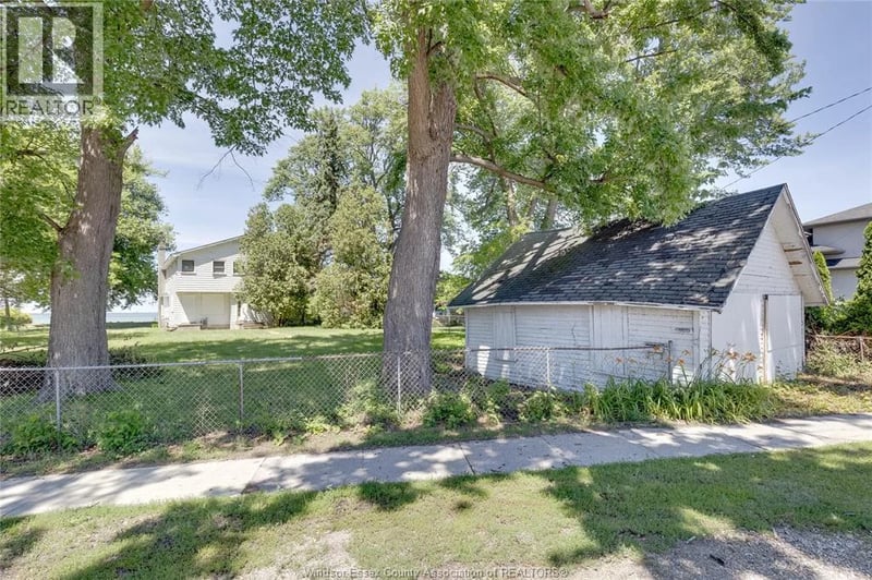 13110 RIVERSIDE Drive East, Tecumseh, Ontario, N8N2M6, Tecumseh, Ontario — photo 1 of 5