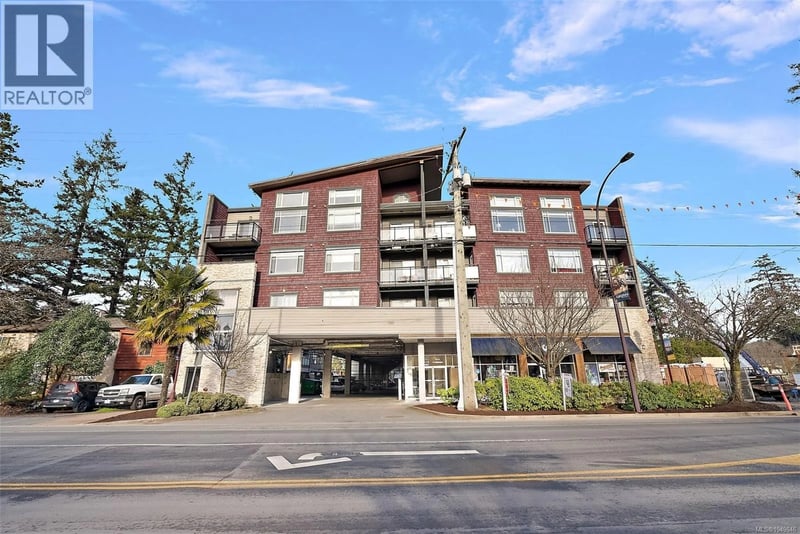 #403 844 Goldstream Avenue, Langford, British Columbia, V9B2X7, Langford, British Columbia — photo 1 of 5