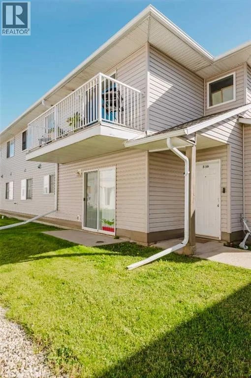 11018 106 Avenue, Grande Prairie, Alberta, T8V7T3, Grande Prairie, Alberta — photo 1 of 5