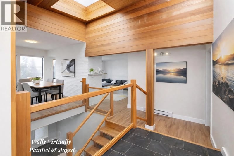 4934 GEER Road, Sechelt, British Columbia, V0N3A2, Sechelt, British Columbia — photo 1 of 5