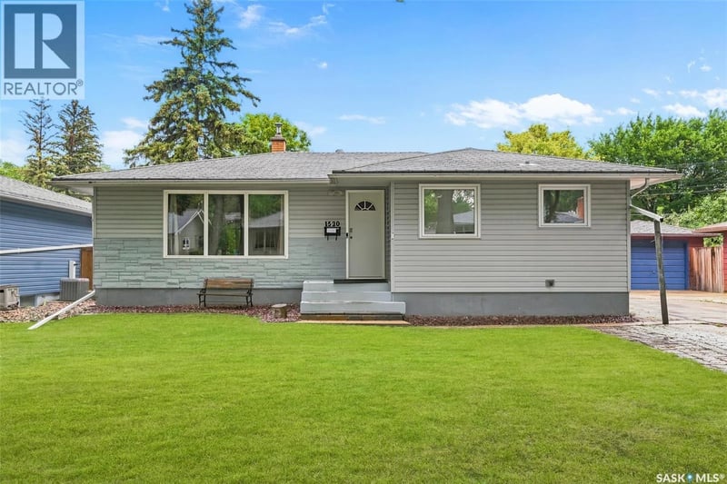 1520 UHRICH AVENUE, Regina, Saskatchewan, S4S4R5, Regina, Saskatchewan — photo 1 of 5