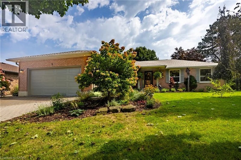9 SHERIDAN Boulevard, Simcoe, Ontario, N3Y4W5, Simcoe, Ontario — photo 1 of 5