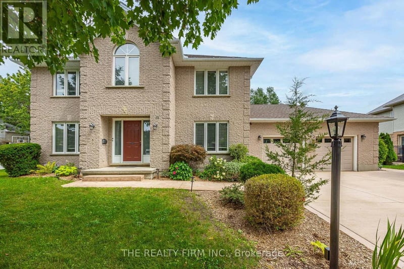 58 Dissing Crescent, London North (North I), Ontario, N6H5M4, London North (North I), Ontario — photo 1 of 5
