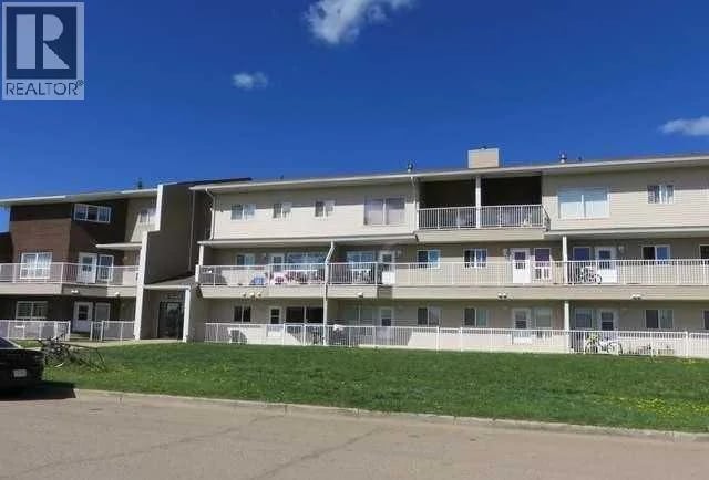 201 12 Avenue Southwest, Slave Lake, Alberta, T0G2A4, Slave Lake, Alberta — photo 1 of 5