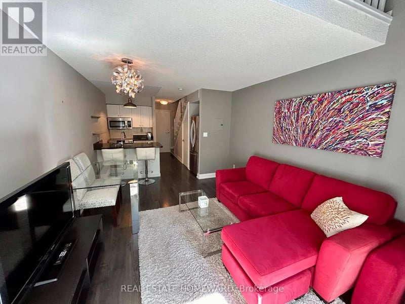 #240 139 Merton Street, Toronto (Mount Pleasant West), Ontario, M4S3G7, Toronto (Mount Pleasant West), Ontario — photo 1 of 5