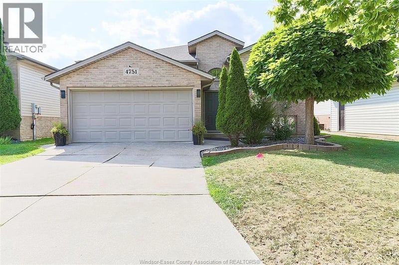 4751 JULIET Crescent, Windsor, Ontario, N9G3B7, Windsor, Ontario — photo 1 of 5