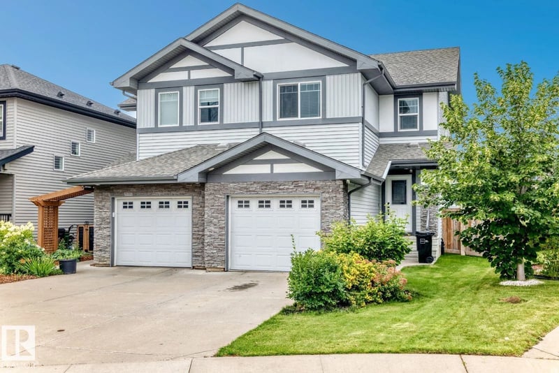 1112 176 ST SW, Edmonton, Alberta, T6W2B7, Edmonton, Alberta — photo 1 of 5