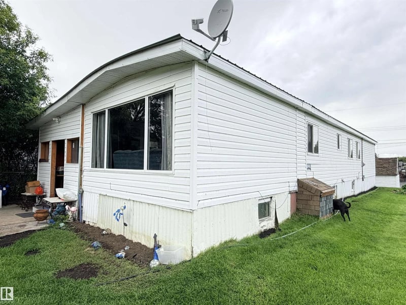 9940 110 ST, Westlock, Alberta, T7P1N5, Westlock, Alberta — photo 1 of 5