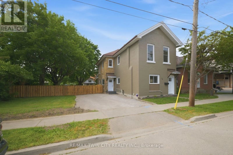 14 Bond Street, Brantford, Ontario, N3R4G5, Brantford, Ontario — photo 1 of 5