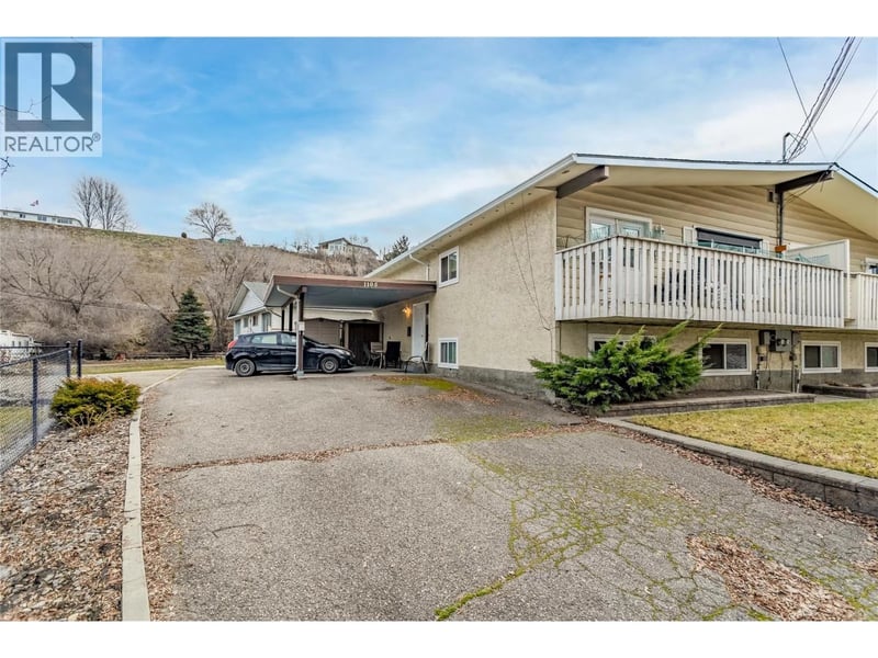 1105 Cactus Road, Kelowna, British Columbia, V1X5N3, Kelowna, British Columbia — photo 1 of 5