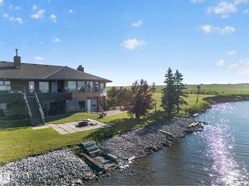 48208 Range Road, Rural Beaver County, Alberta, T0B4N0, Rural Beaver County, Alberta — photo 1 of 5