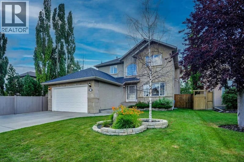 43 Strathlea Place Southwest, Calgary, Alberta, T3H4R8, Calgary, Alberta — photo 1 of 5