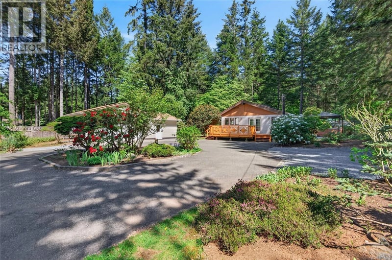 1764 Anderton Road, Comox, British Columbia, V9M4B1, Comox, British Columbia — photo 1 of 5