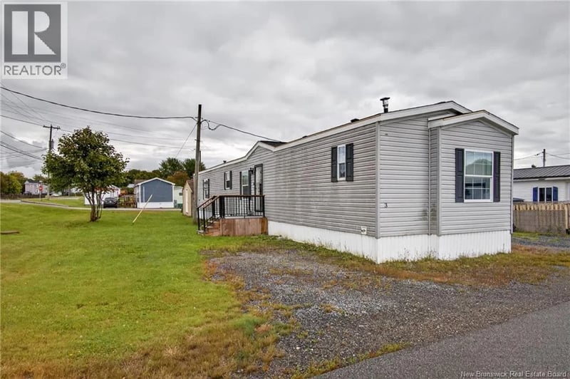3 Daisy Street, Saint John, New Brunswick, E2M5M9, Saint John, New Brunswick — photo 1 of 5