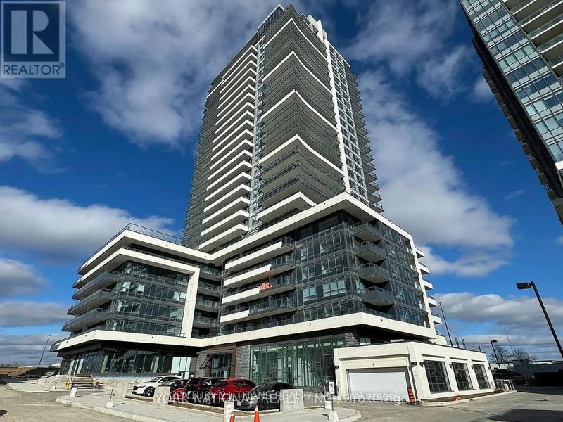 #215 1455 Celebration Drive South, Pickering (Bay Ridges), Ontario, L1W1L8, Pickering (Bay Ridges), Ontario — photo 1 of 5