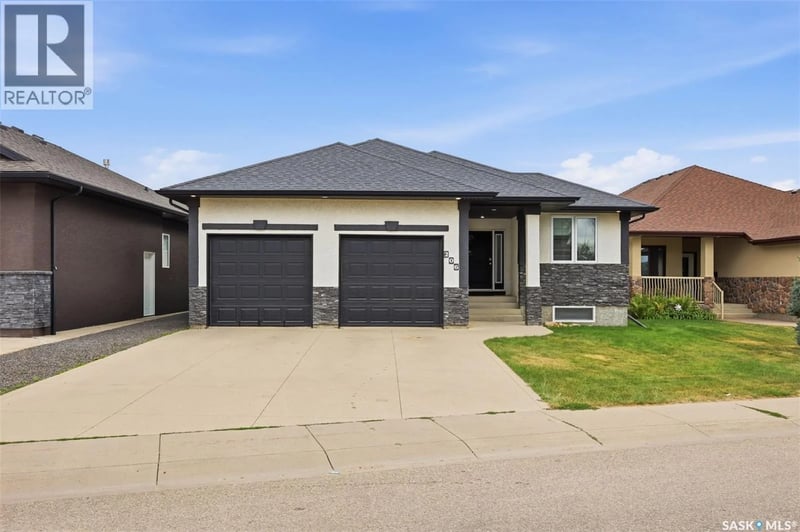 206 Muzyka ROAD, Saskatoon, Saskatchewan, S7W0G9, Saskatoon, Saskatchewan — photo 1 of 5