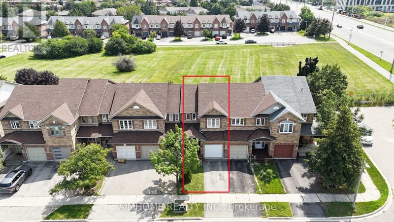 340 KITTRIDGE Road, Oakville (WC Wedgewood Creek), Ontario, L6H7K6, Oakville (WC Wedgewood Creek), Ontario — photo 1 of 5