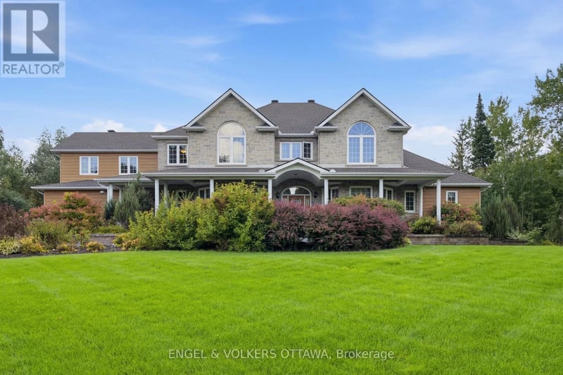 6622 Blossom Trail Drive, Ottawa, Ontario, K4P1R5, Ottawa, Ontario — photo 1 of 5