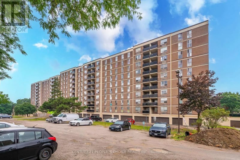 #814 2825 Islington Avenue, Toronto (Humber Summit), Ontario, M9L2K1, Toronto (Humber Summit), Ontario — photo 1 of 5