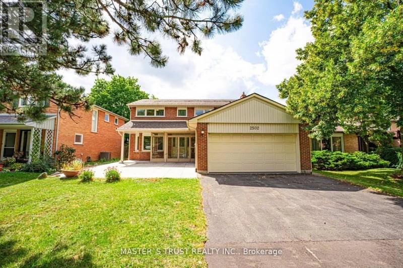 2502 Folkway Drive, Mississauga (Erin Mills), Ontario, L5L2J6, Mississauga (Erin Mills), Ontario — photo 1 of 5