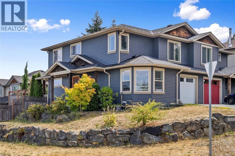 429 Alpen Way, Nanaimo, British Columbia, V9R4J3, Nanaimo, British Columbia — photo 1 of 5
