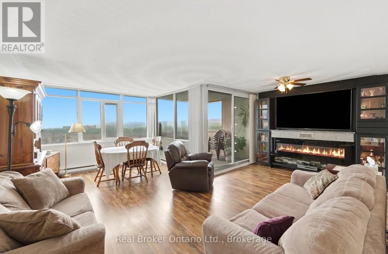 #908 40 Harrisford Street, Hamilton (Red Hill), Ontario, L8K6N1, Hamilton (Red Hill), Ontario — photo 1 of 5