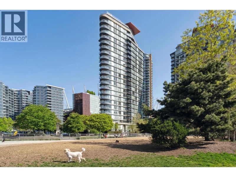 #2106 918 COOPERAGE Way, Vancouver, British Columbia, V6B0A7, Vancouver, British Columbia — photo 1 of 5