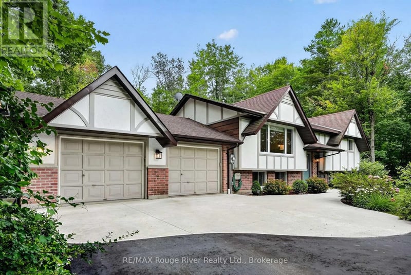 221 COLONIAL Drive, Quinte West (Murray Ward), Ontario, K8V5P4, Quinte West (Murray Ward), Ontario — photo 1 of 5