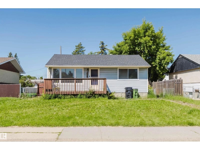9606 163 ST NW, Edmonton, Alberta, T5P3M8, Edmonton, Alberta — photo 1 of 5