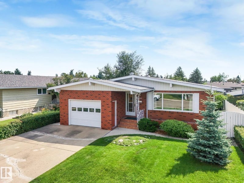 13911 86 ST NW, Edmonton, Alberta, T5E3C2, Edmonton, Alberta — photo 1 of 5