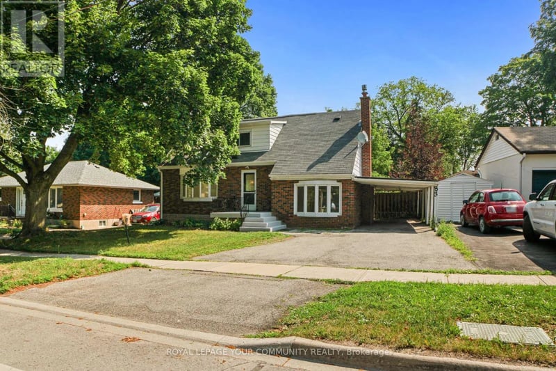 #Main & 2nd 83 Lundy's Lane, Newmarket (Huron Heights-Leslie Valley), Ontario, L3Y3R9, Newmarket (Huron Heights-Leslie Valley), Ontario — photo 1 of 5