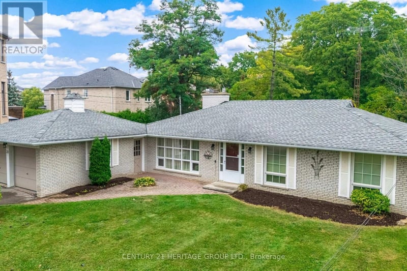 22 Poplar Drive, Richmond Hill (Oak Ridges), Ontario, L4E2X6, Richmond Hill (Oak Ridges), Ontario — photo 1 of 5