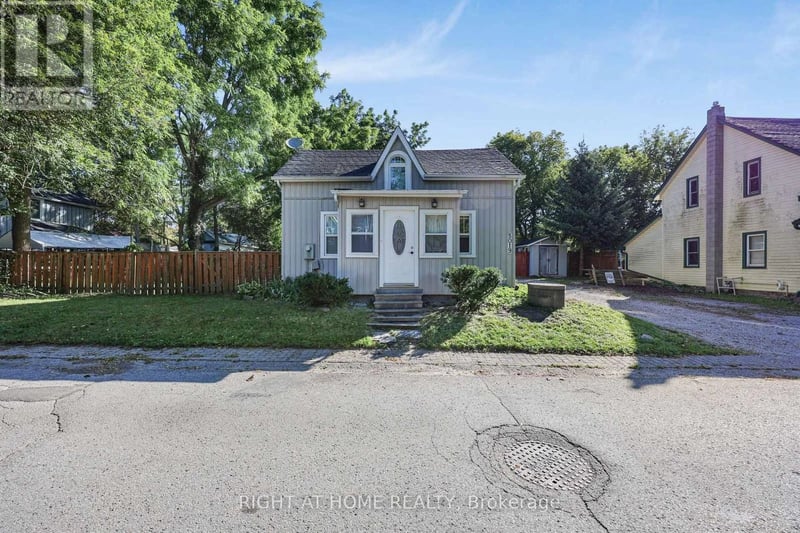 5019 Wixson Street, Pickering, Ontario, L1Y1B5, Pickering, Ontario — photo 1 of 5
