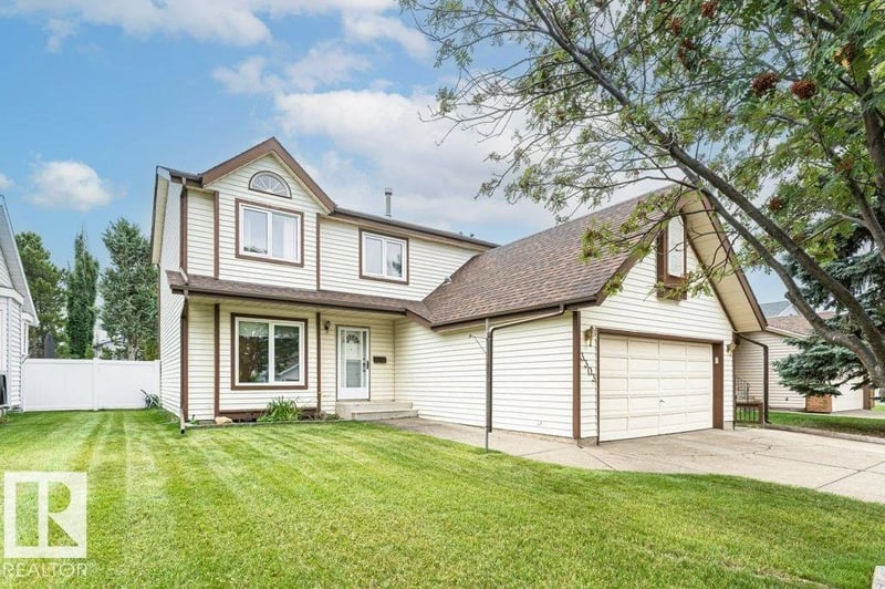 3303 42A AV NW, Edmonton, Alberta, T6T1E6, Edmonton, Alberta — photo 1 of 5