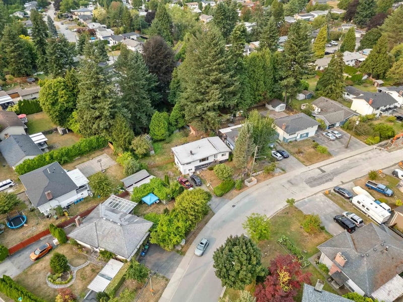 14935 CANARY Drive, Surrey, British Columbia, V3R4V2, Surrey, British Columbia — photo 1 of 5