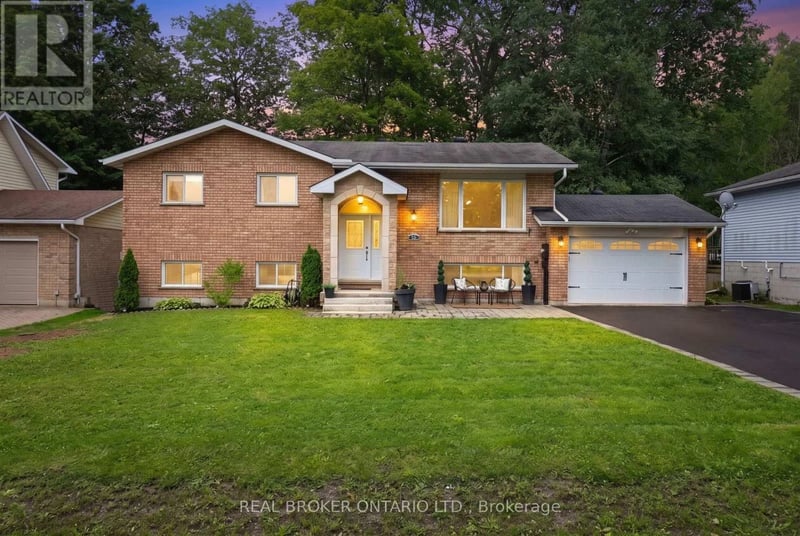 55 Elizabeth Street, Tay (Victoria Harbour), Ontario, L0K2A0, Tay (Victoria Harbour), Ontario — photo 1 of 5