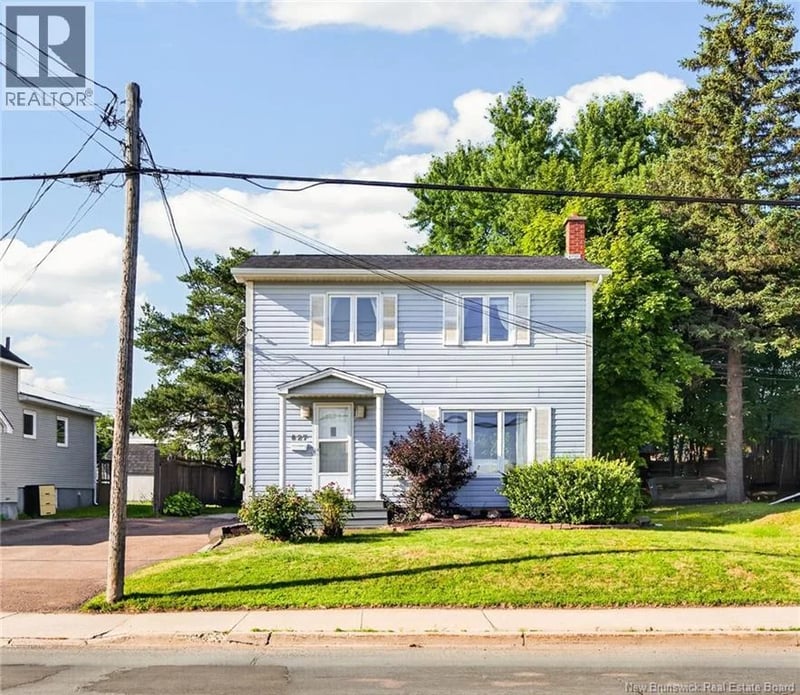 627 Acadie Avenue, Dieppe, New Brunswick, E1A1J5, Dieppe, New Brunswick — photo 1 of 5